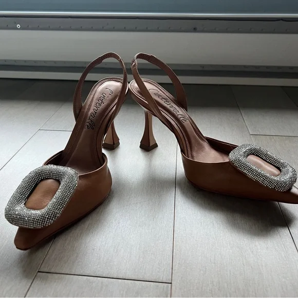 L'Intervalle Mayta Camel Leather Slingback Heels with Silver Buckle - Picture 2 of 5